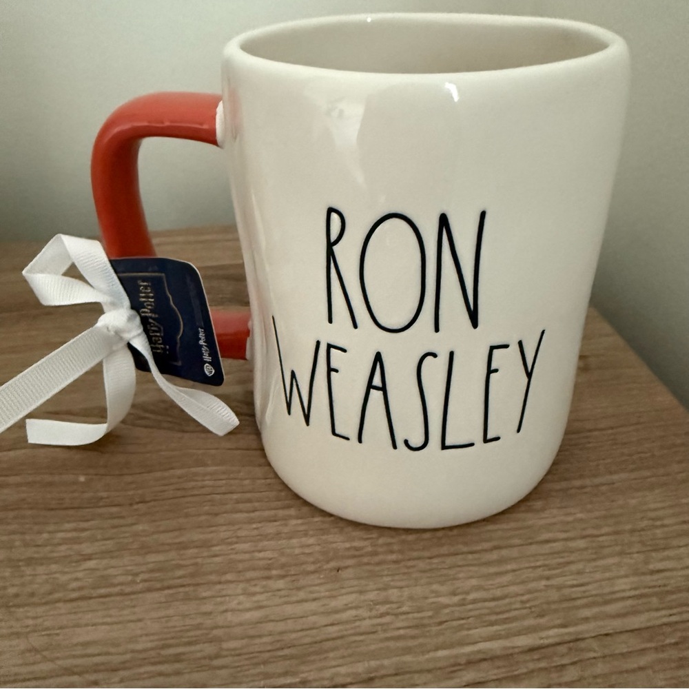HARRY POTTER x RAE DUNN Ron Weasley Sweater Mug - Picture 2 of 5